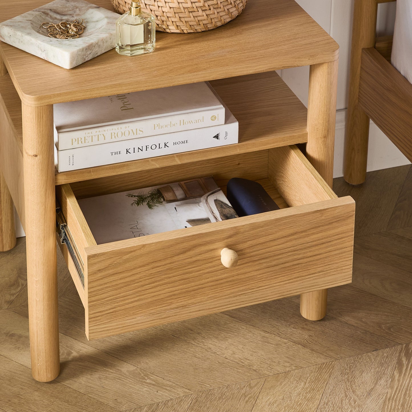 Spintara 1 Drawer Bedside Table Light Oak