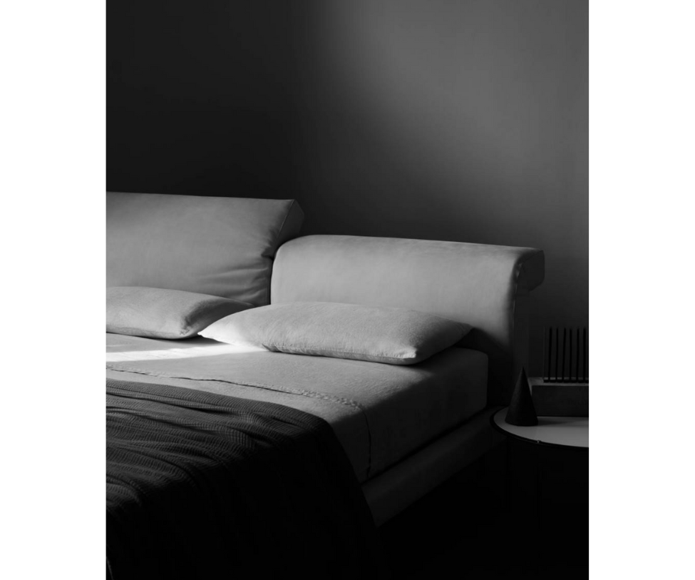 Sumo Bed