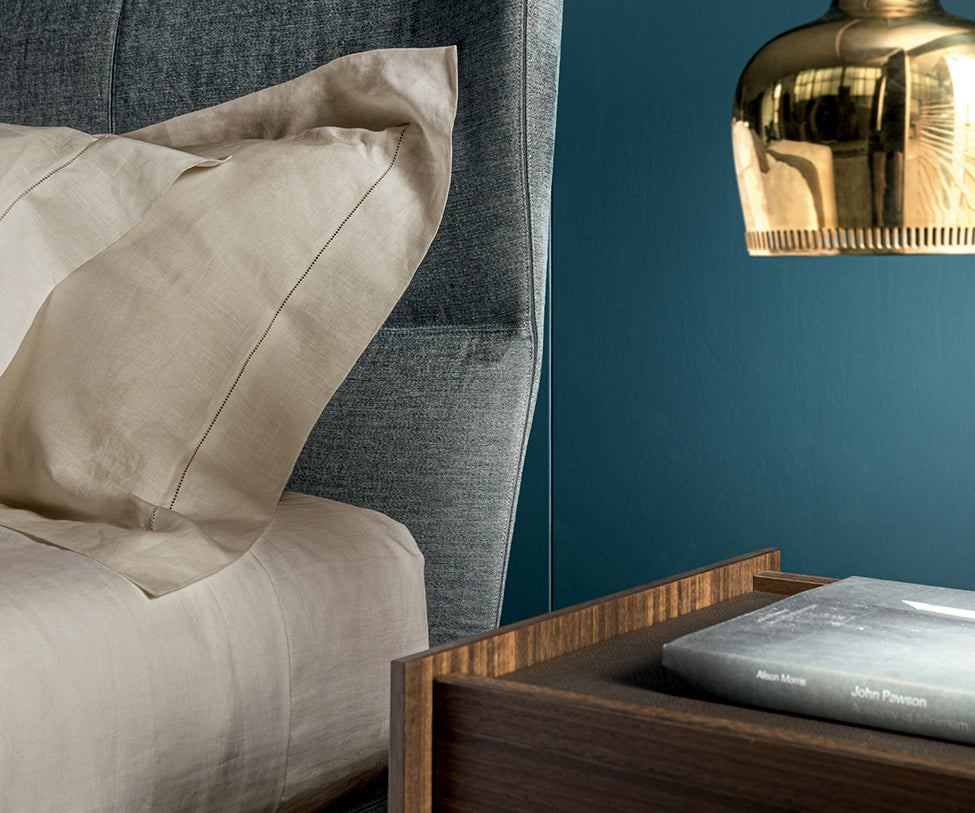 Azul Bed