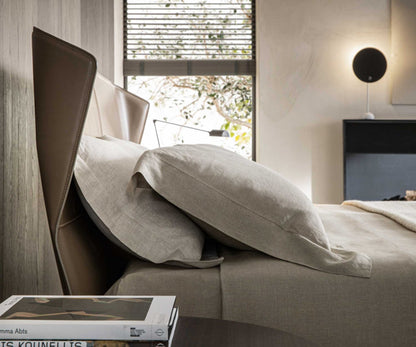 Azul Bed