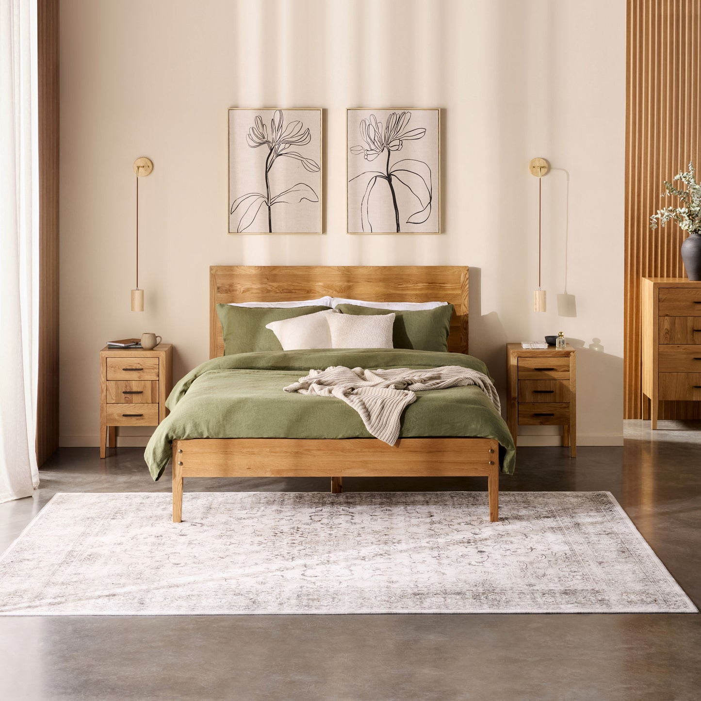 Oakdale 3 Drawer Bedside Table