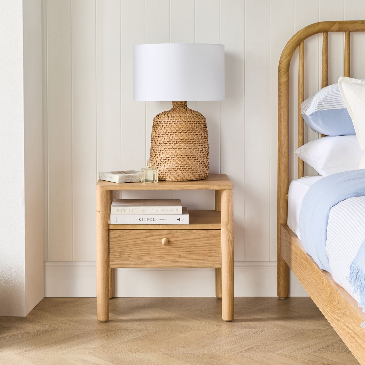 Spintara 1 Drawer Bedside Table Light Oak
