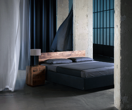 Simple Soft Bold Bed