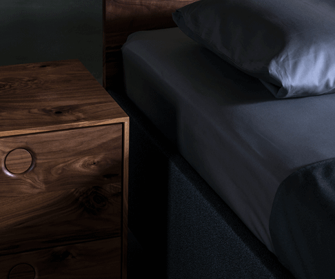 Simple Soft Bold Bed