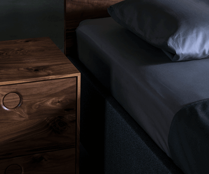 Simple Soft Bold Bed
