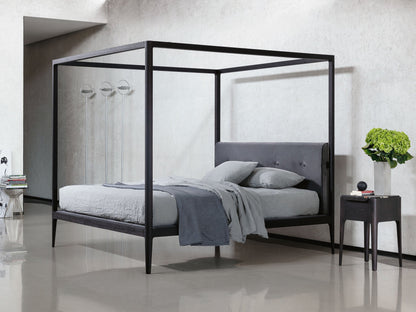 Ziggy Baldacchini Bed